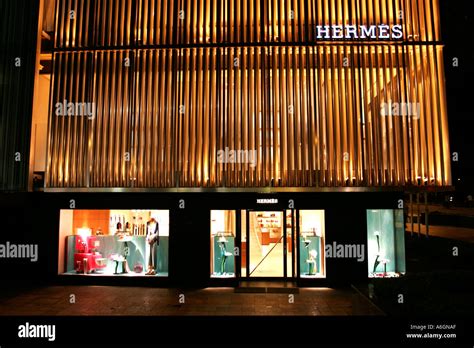 hermes singapore store.